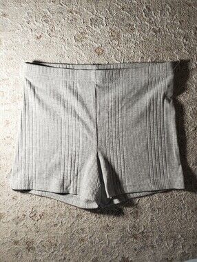 Rosio Shorts